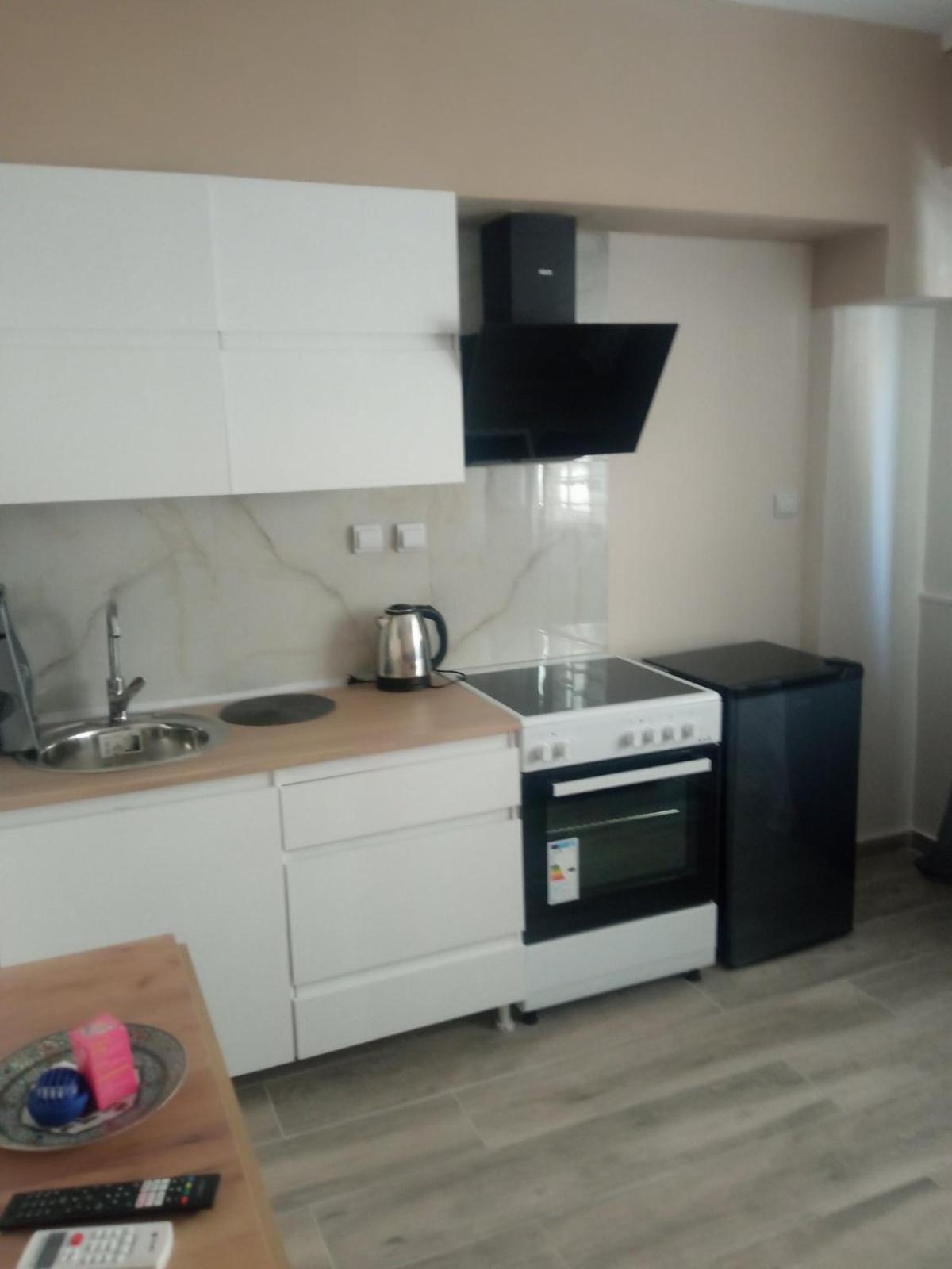 Polit Luxury Aprt 2 Bedrooms Thessaloníki Ngoại thất bức ảnh
