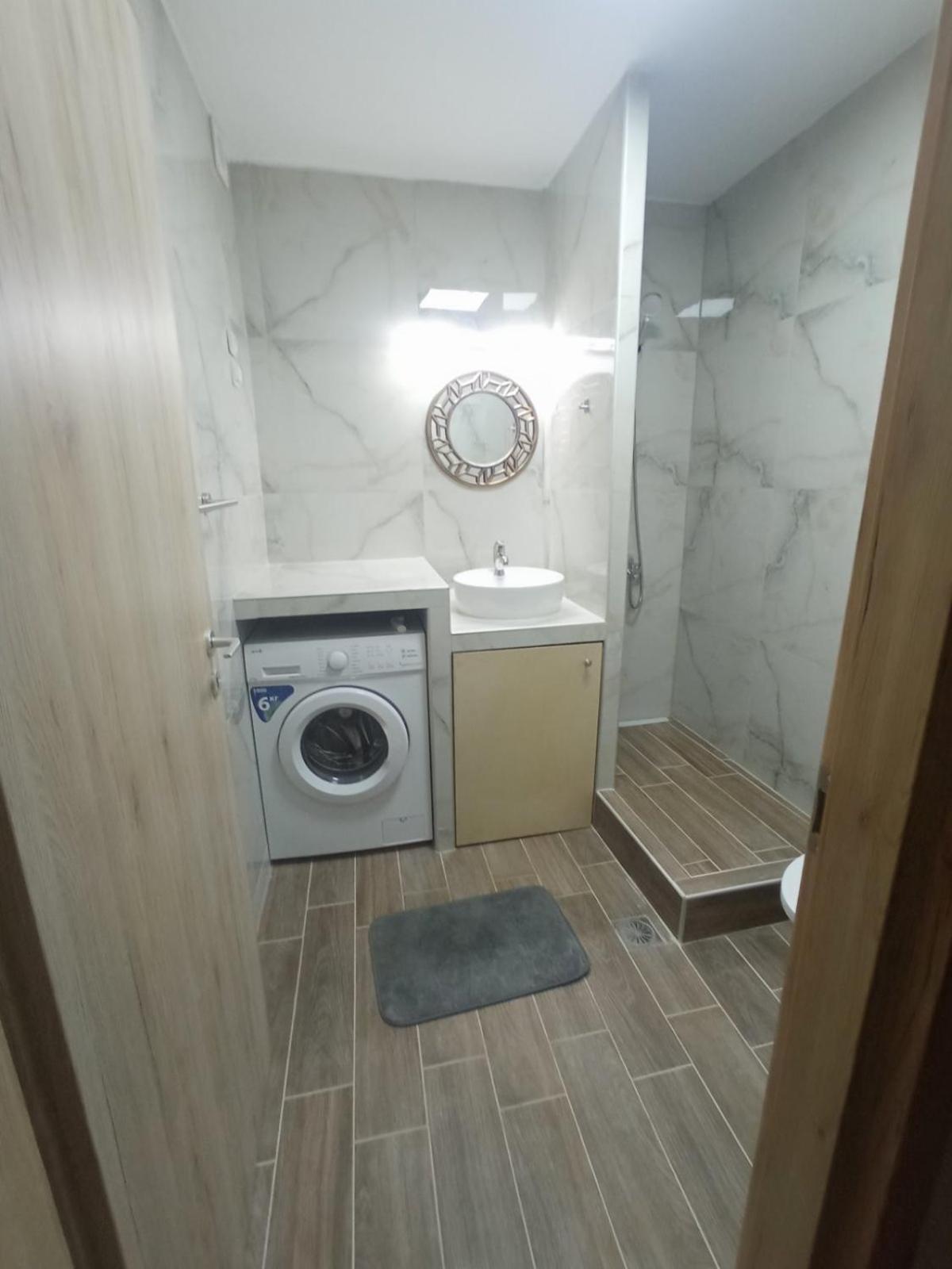 Polit Luxury Aprt 2 Bedrooms Thessaloníki Ngoại thất bức ảnh